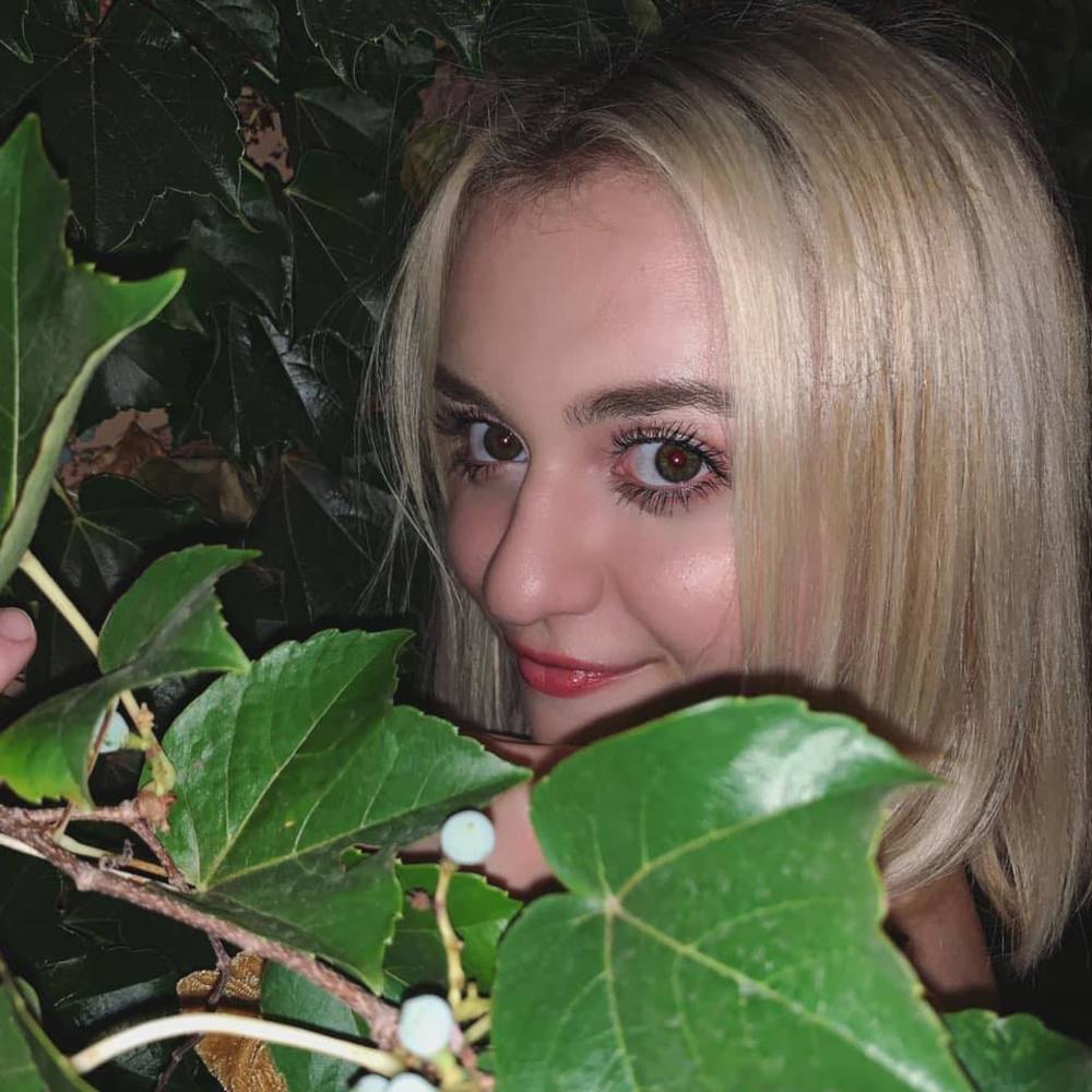 Meet your Posher, Kennedy